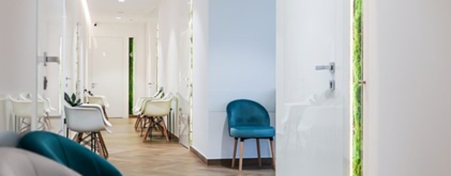 Addetto al front office in ospedale cittadino