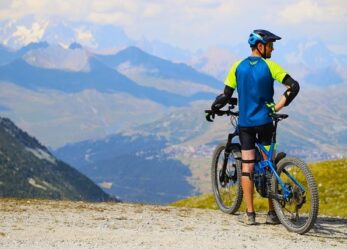 Addetti alle vendite in catena di negozi per gli sportivi