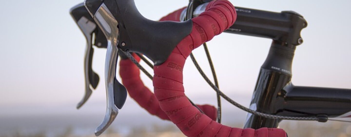 Assistant store in negozio di articoli sportivi