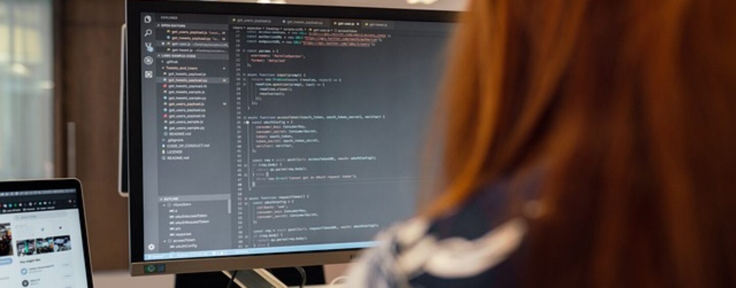 Borse di studio per studentesse di informatica e discipline affini