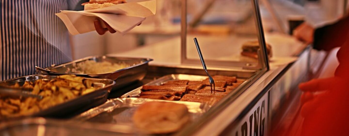 Operatore servizi mensa: corso gratuito